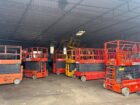Scissor lifts and manlifts for rental in Jeddah, R