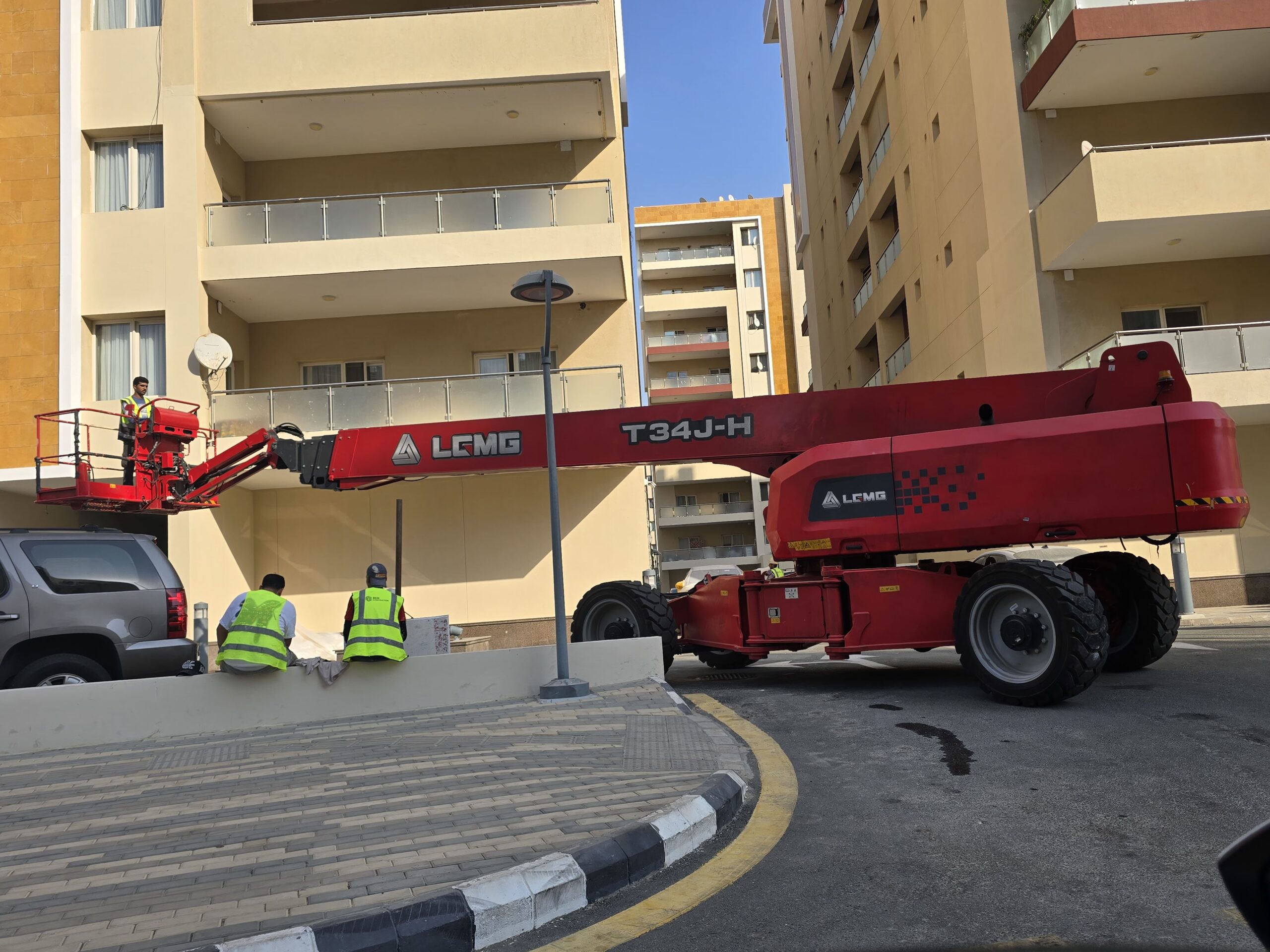 مان لفت للايجار 28 متر بجده والرياض