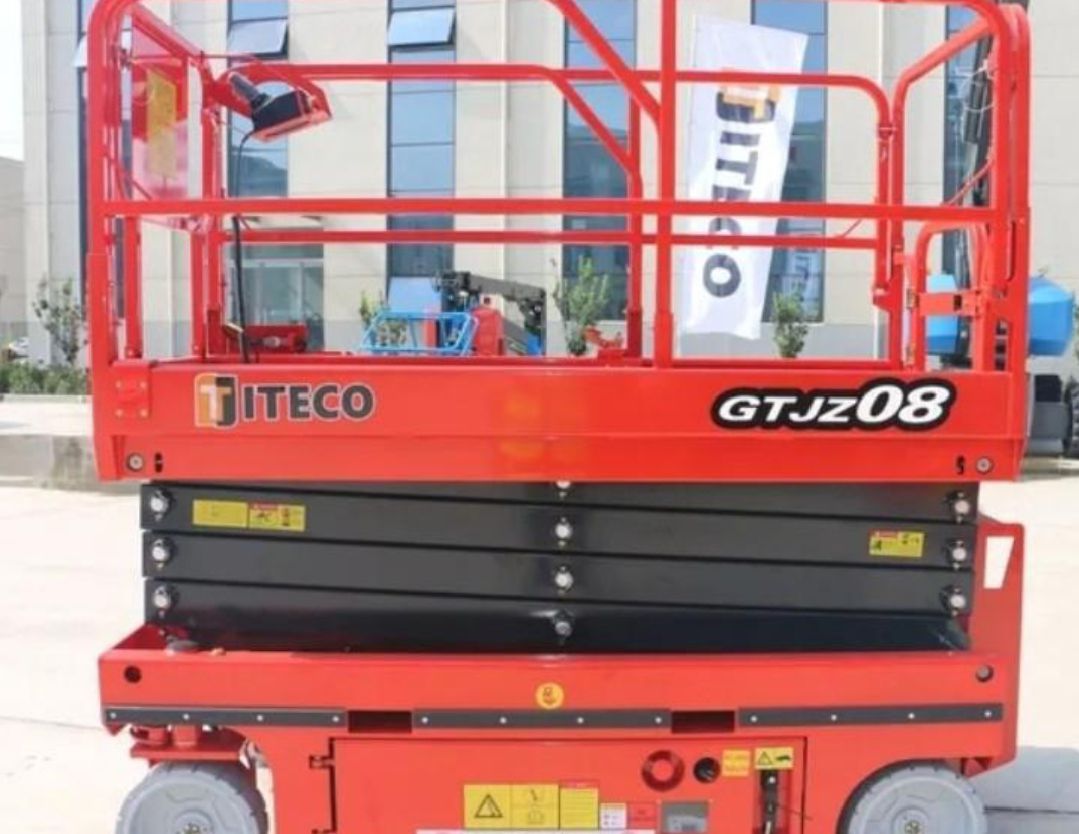 سيزر لفت للايجار شهري ويومي جميع المقاسات 05068675