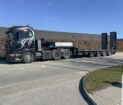 🚛 مسطحة للإيجار في السعودية – نقل المعدات الثقيلة